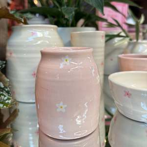 Living: Brogan Handmade Bud Vase - Petite Flowers - Pink