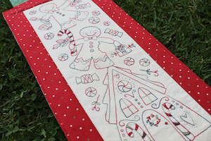 Gingerbread House Wallhanging