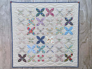 Monthly Projects: Jardin de Poche Quilt
