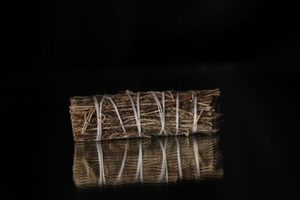 Desert Sage Small Smudge Stick - THE COVEN