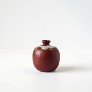 Naibu - Terracotta & White Round Vase