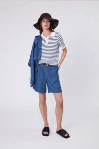Marlow: Marlow - Vista Bermuda Short - Mid Wash