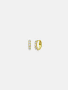 Gift: Sophie - Mini Pearl Huggies
