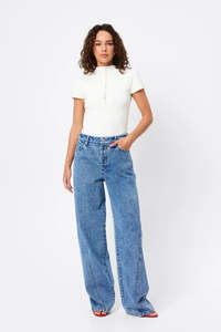 MOSSMAN - MAYFAIR SHORT SLEEVE TOP - WHITE