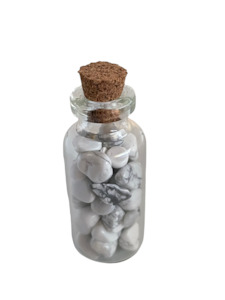 Wish Bottles: Howlite 40mm wish bottle