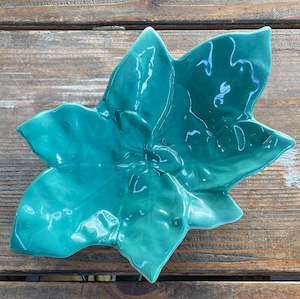 Green leaf trinket tray