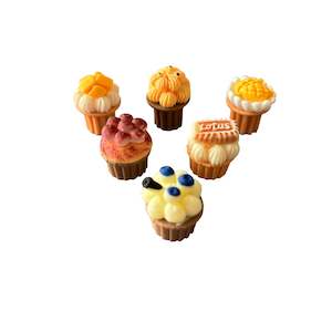 Alice In Crystal Land: Cupcake Set of 6 Fairy Garden Accessories