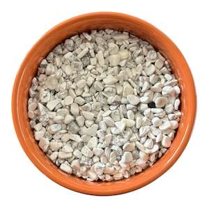 250g bag of Howlite chips