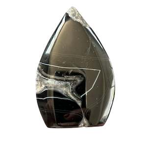 174g Black Agate Flame