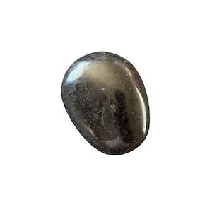 122g Black Tourmaline Palm Stone