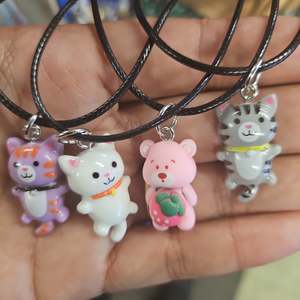 Pendants And Necklaces: Market Necklace