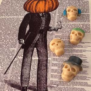 Christmas: Tonka & Oud Shapes Wax Melt Bag