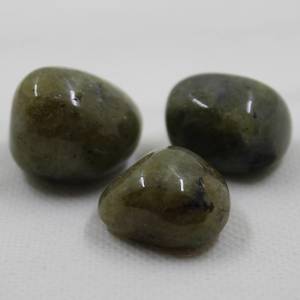Tumbled: Labradorite Tumbled