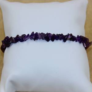 Jewellery: Amethyst Chip Bracelet