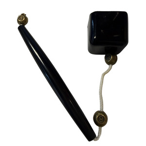 Shopping Cue: Pocket Chalk Holder