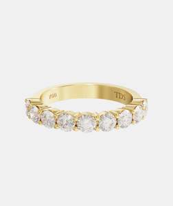 Rings: Classic Scalloped Diamond Band