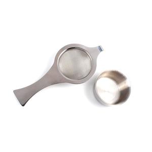 By Material: Camellia Leaf Tea Strainer With Holder