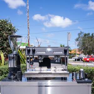 Carimali: Black Carimali & X011 Grinder + Precision Accessories & Stainless Steel Coffee Cart Package