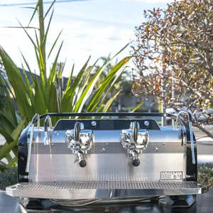 Slayer: Display Demo 2 Group Slayer LP Commercial Coffee Machine