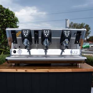 Second Hand Commercial Coffee Machines: Pre-Loved La San Marco 100E – 3 Group Commercial Coffee Machine