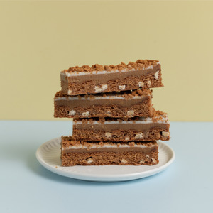 Everyday Slab Slice: Caramelised Biscuit Slab Slice (Pre-cut only)