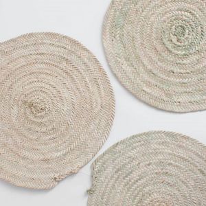 Handwoven Palm Leaf Tablemat 30cm - Set x4