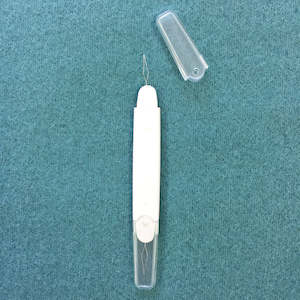 Accessories: Double Ended Needle Threader