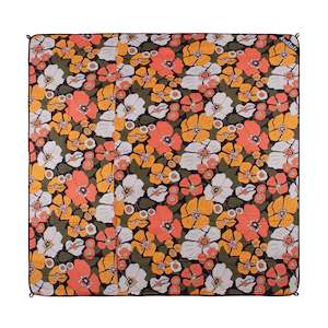 Garden: Petunia Petal Picnic Mat