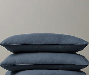 Throws Blankets: Ravello Pillowcases Denim