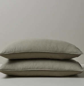 Throws Blankets: Ravello Pillowcases Caper