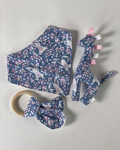 For Baby: Cute Cuddles - Teething Set - Bunnies