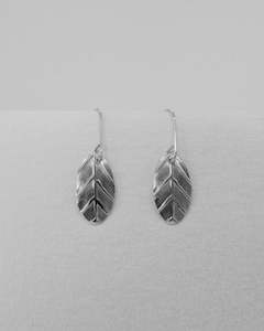 Silver Garland Leaves