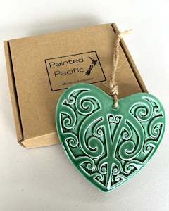 Ceramic Heart Kowhaiwhai - Green - Large
