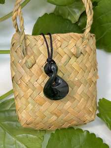 Nz Made Greenstone Pounamu Jewellery: Greenstone | Pounamu Pikorua/Single Twist Pendant - Small