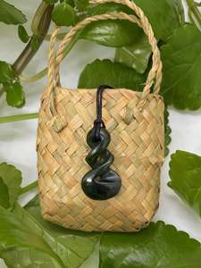 Nz Made Greenstone Pounamu Jewellery: Greenstone | Pounamu Pikorua/Double Twist Pendant - Small