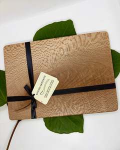 Kitchen Dining: Serving Board - Salvaged Rewarewa