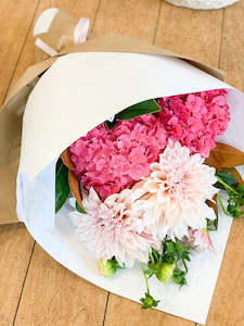 Products: Dahlia Bouquet