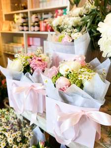 Strawberry Cream Bloom Bag