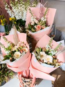 All: Apricot Charm