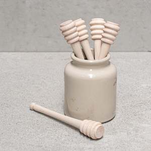 Kitchen Table: Wooden Honey Drizzler