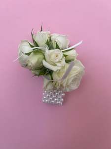 The Spring Edit 1: Ball corsage- Pearl Bracelet