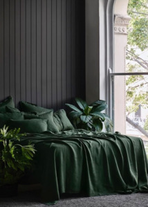 Linen Duvet Cover Set | Forest Green | Made in New Zealand - KING SINGLE