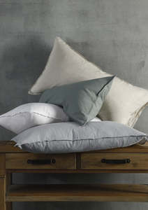 Laundered Linen Pillowcases | Lodge Size