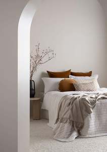 Bedskirts Valances: Linen Valance | White