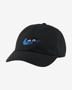 ACCESSORIES CAPS: NIKE CLUB CAP US CB SWOOSHY FZ0831-010
