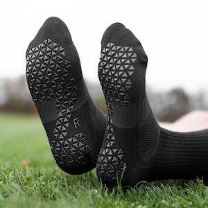 Socks Football: Pure Grip Sock Blackout