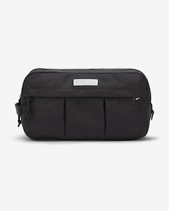Bags Accessories: NIKE ACADEMY SHOEBAG SP21