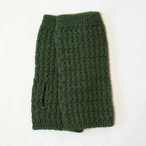Nz: Cascade Wrist Warmers in Merino