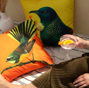 Nz: Bright Native Bird Cushion Covers
