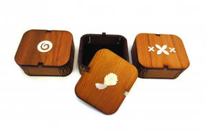 Nz: Something Special Boxes - By Ian Blackwell